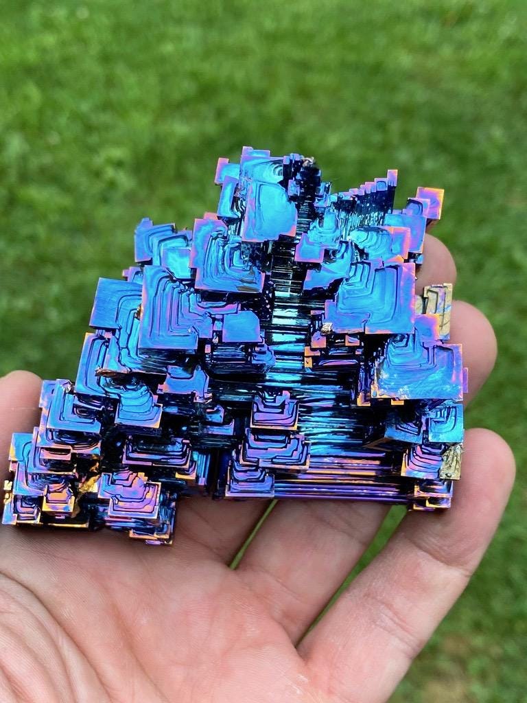 13.6 Ounce / 386 Gram Blue Bismuth Crystal - C34