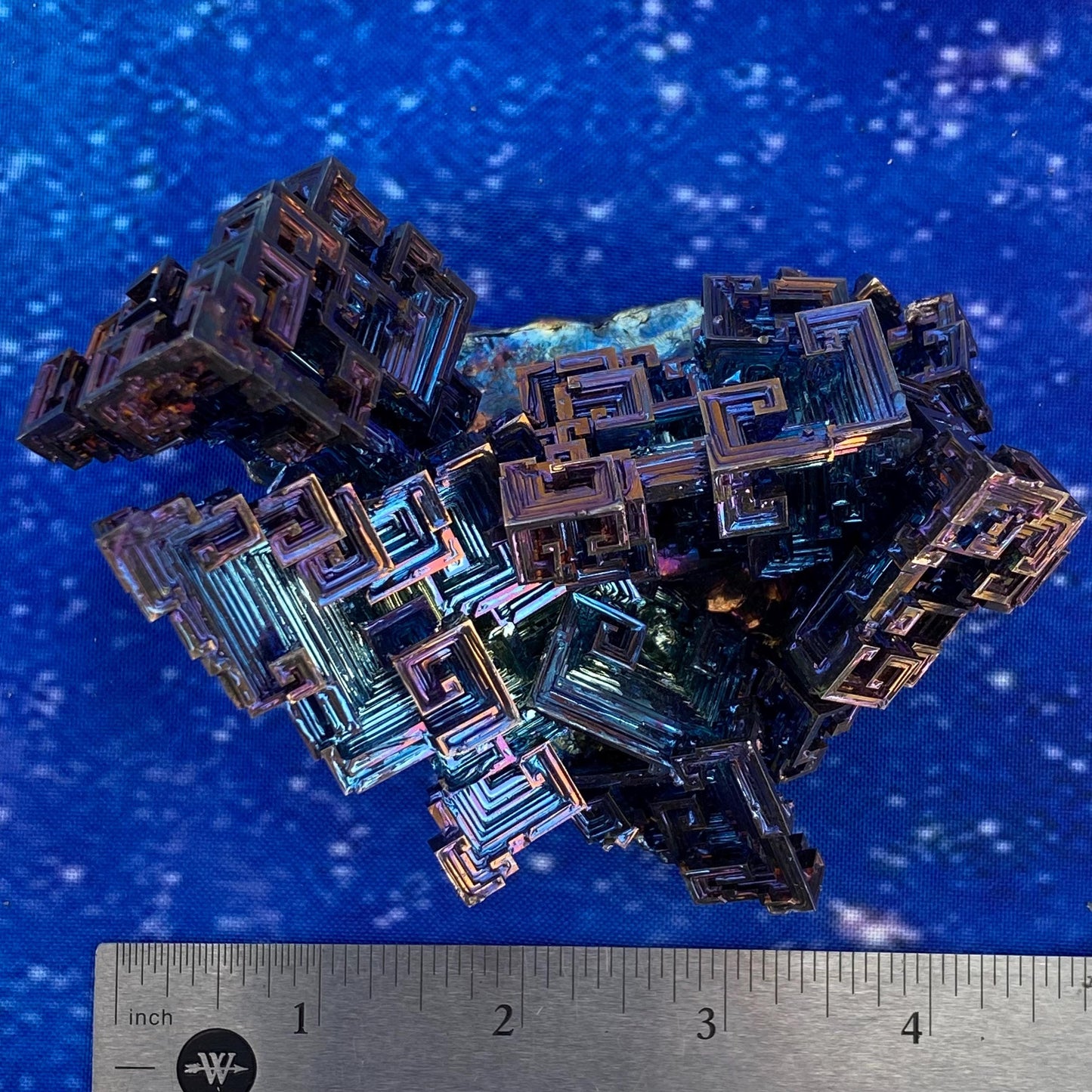 1.6 Pound / 26 Ounce Blue Bismuth Crystal - E43