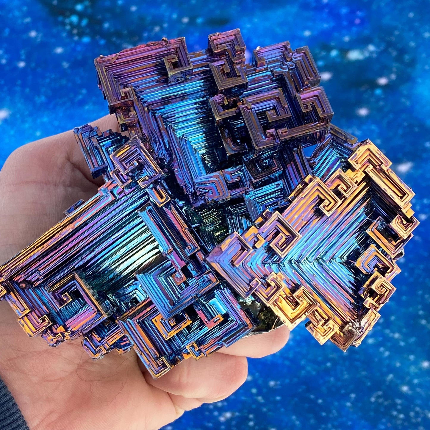 2.6 Pound / 42 Ounce Blue Bismuth Crystal - E41