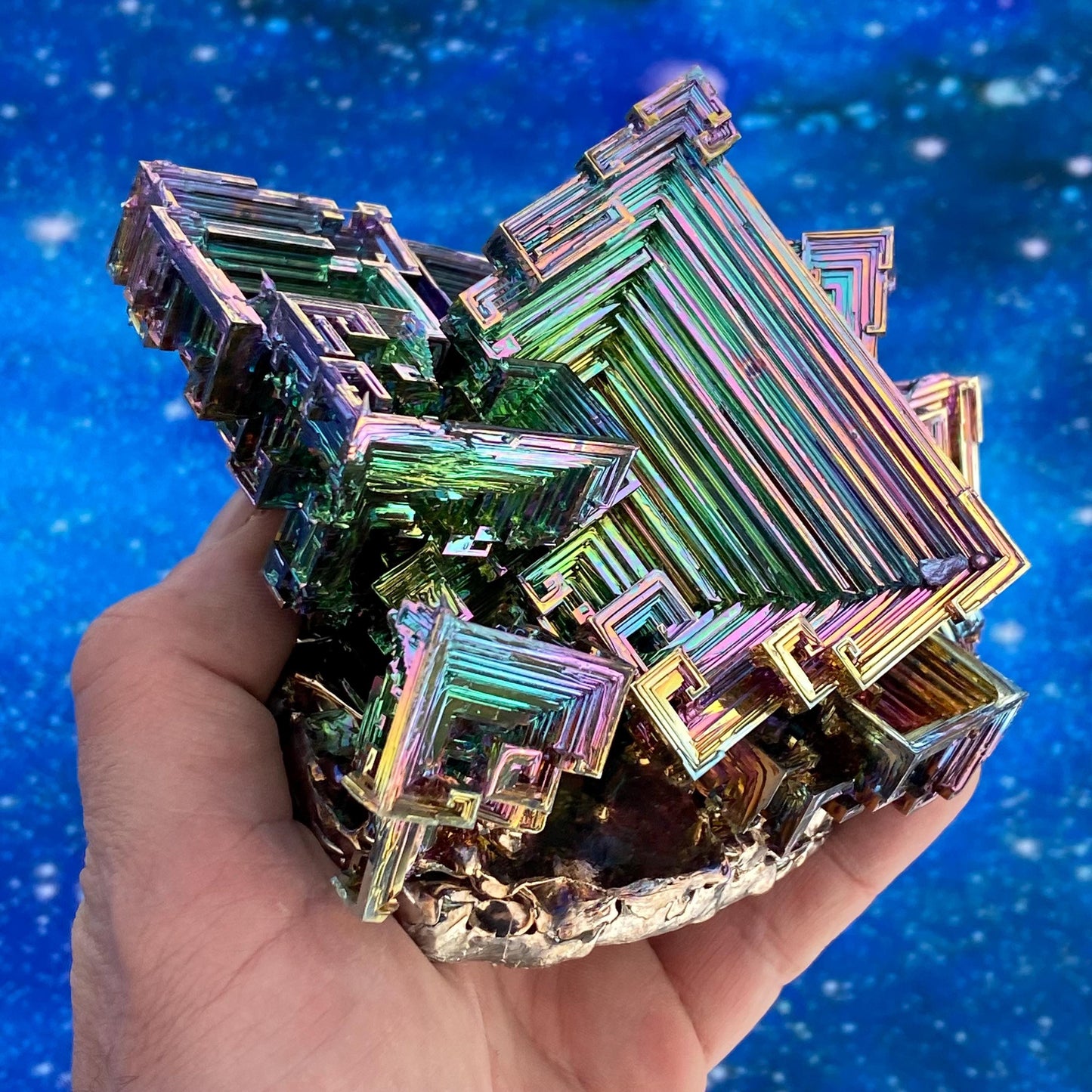 3.1 Pound / 50 Ounce Rainbow Bismuth Crystal - E40