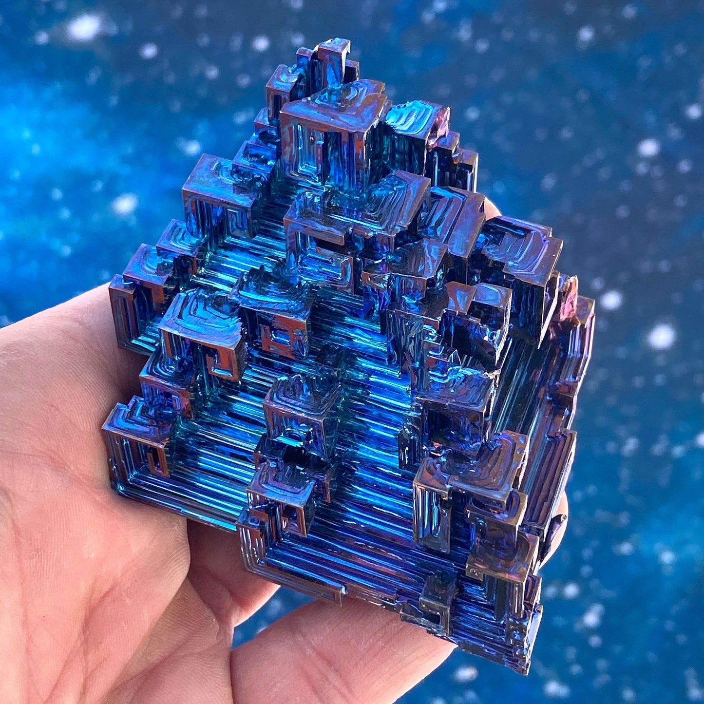 6.9 Ounce / 196 Gram Blue Bismuth Crystal - B52