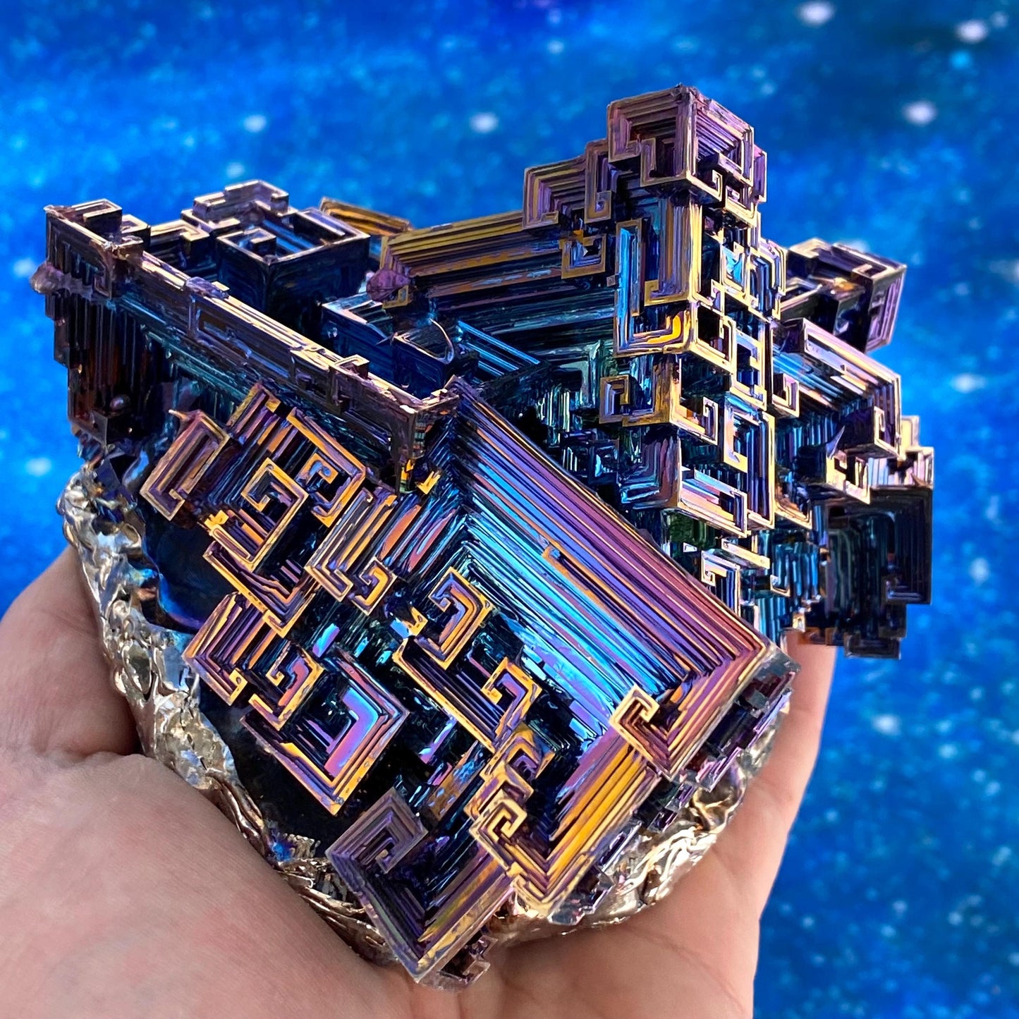 4.3 Pound / 68 Ounce Blue Bismuth Crystal - E37