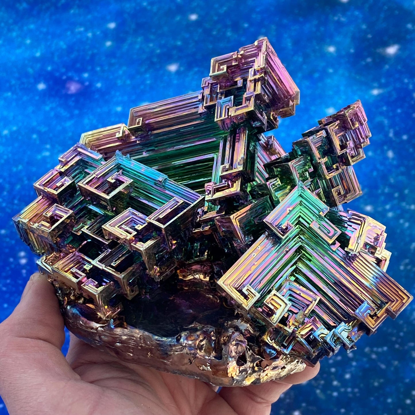 3.1 Pound / 50 Ounce Rainbow Bismuth Crystal - E46