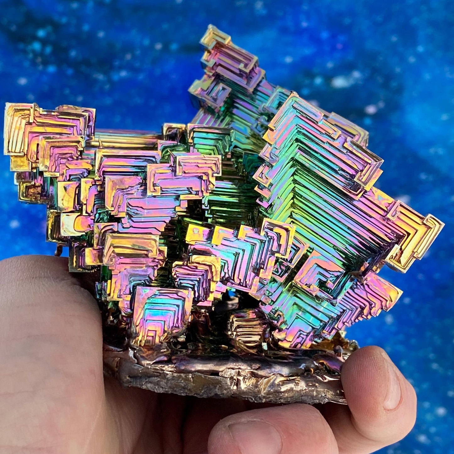 2.6 Pound / 42 Ounce Rainbow Bismuth Crystal - E42