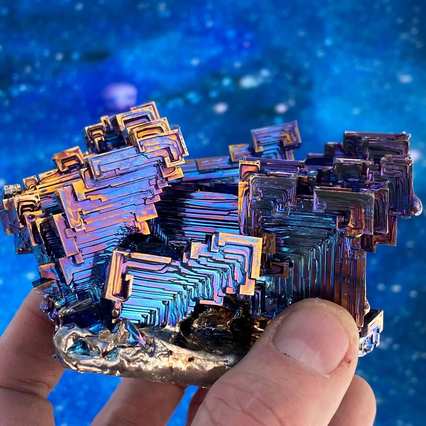 2.6 Pound / 42 Ounce Blue Bismuth Crystal - E41