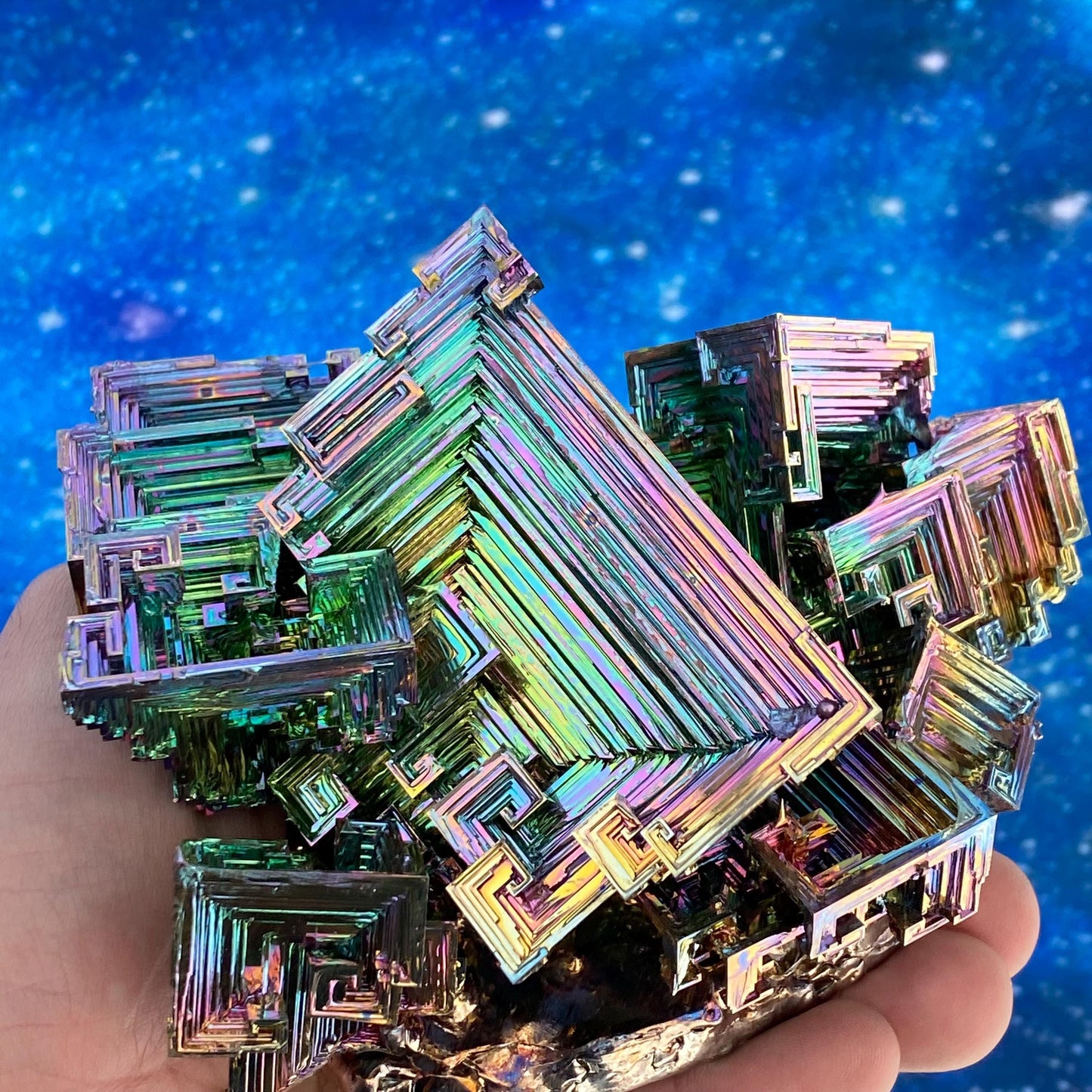 3.1 Pound / 50 Ounce Rainbow Bismuth Crystal - E40