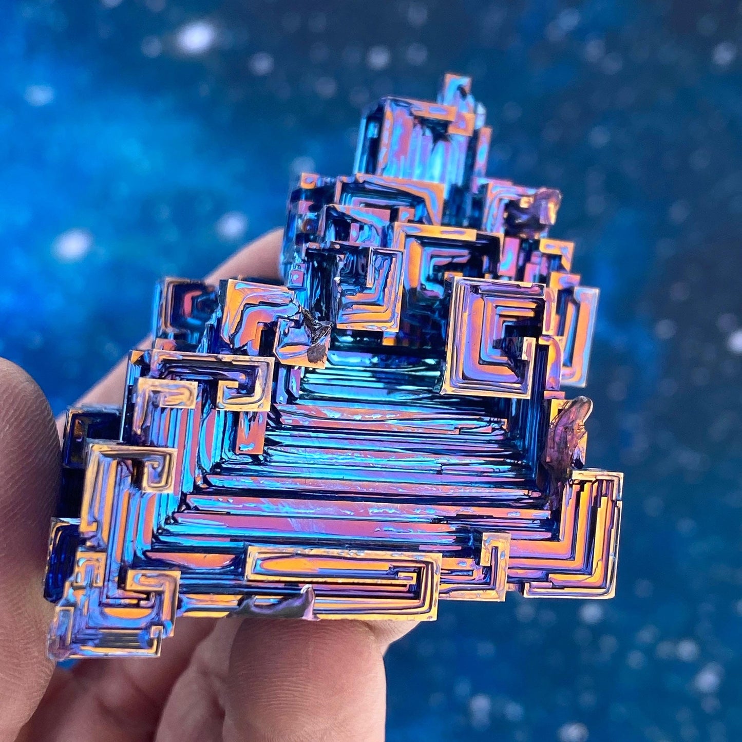 6.9 Ounce / 196 Gram Blue Bismuth Crystal - B52