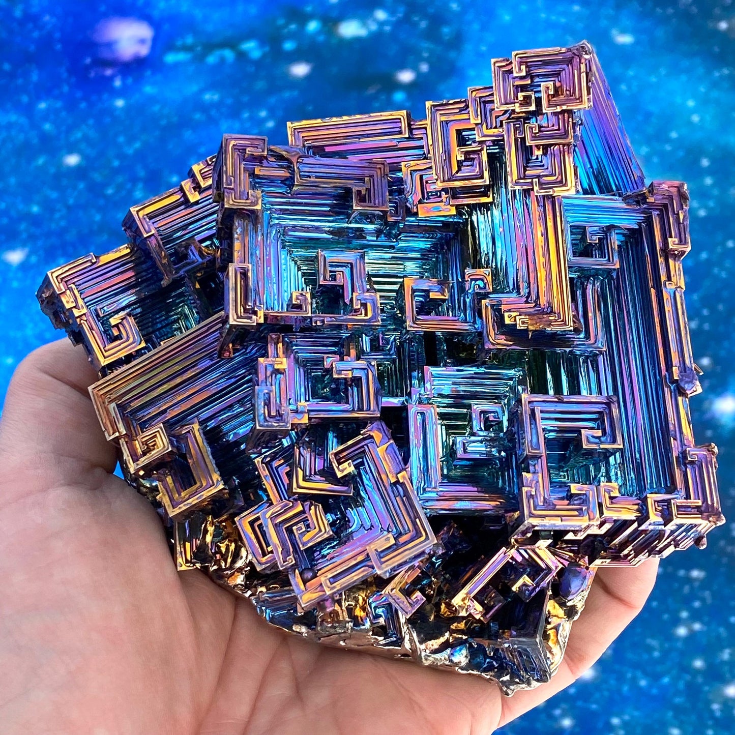 4.3 Pound / 68 Ounce Blue Bismuth Crystal - E37