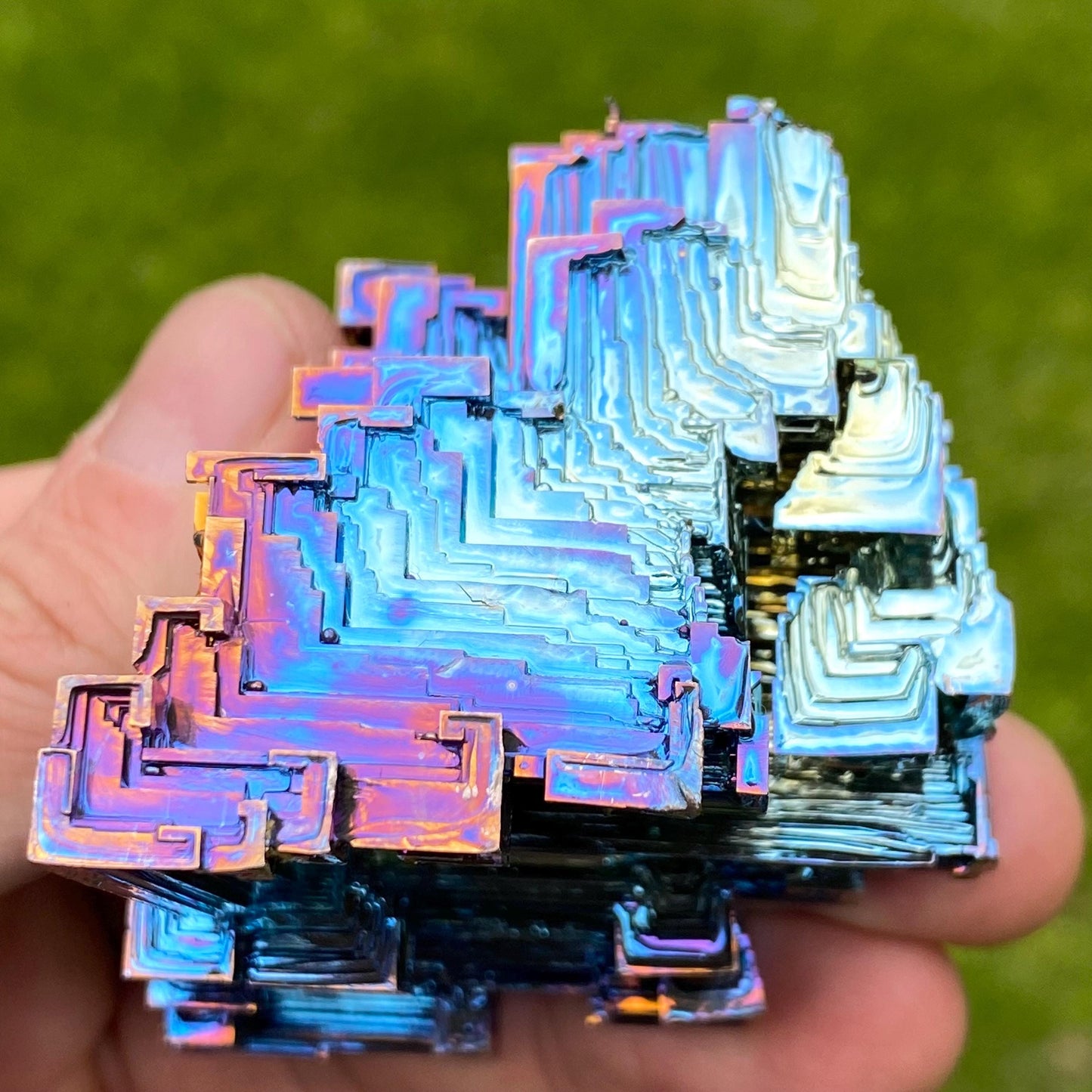 8.8 Ounce / 249 Gram Blue Bismuth Crystal - B52