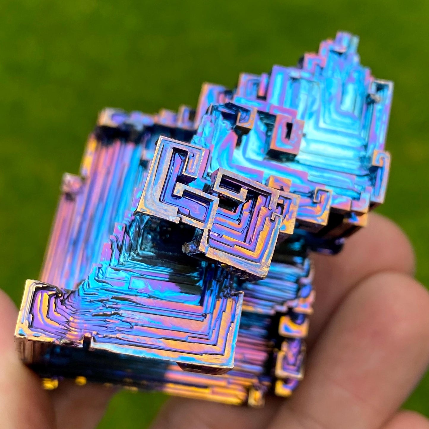 6.7 Ounce / 190 Gram Blue Bismuth Crystal - B65