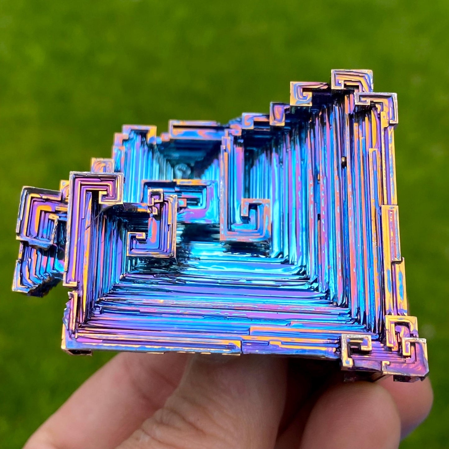 6.7 Ounce / 190 Gram Blue Bismuth Crystal - B65