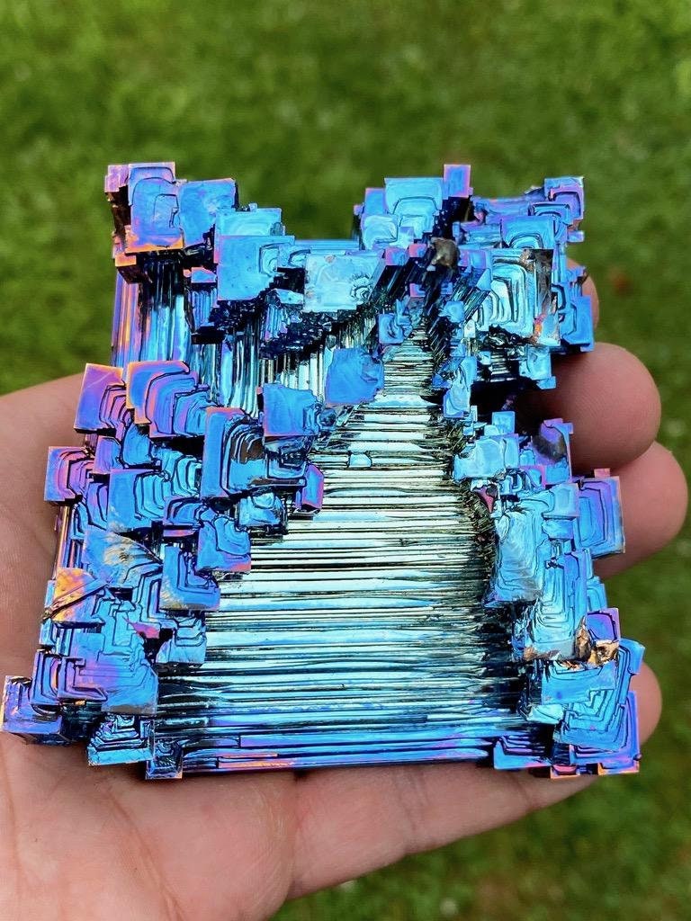 14.8 Ounce / 419 Gram Blue Bismuth Crystal - C26