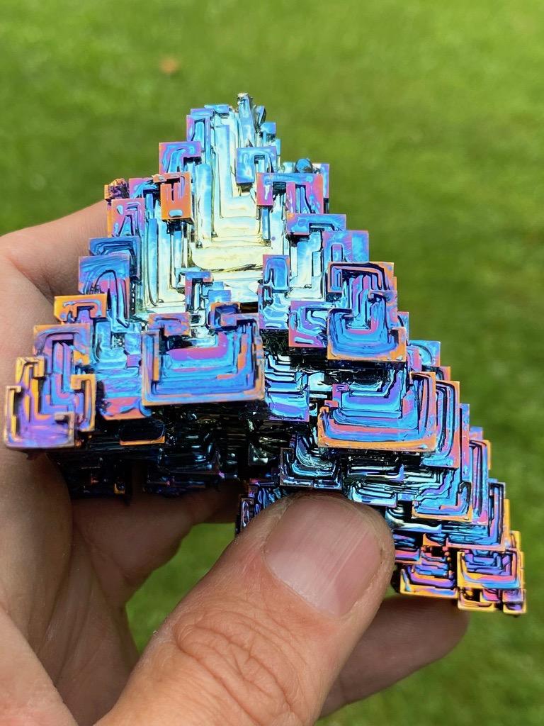 11.8 Ounce / 334 Gram Blue Bismuth Crystal - C32