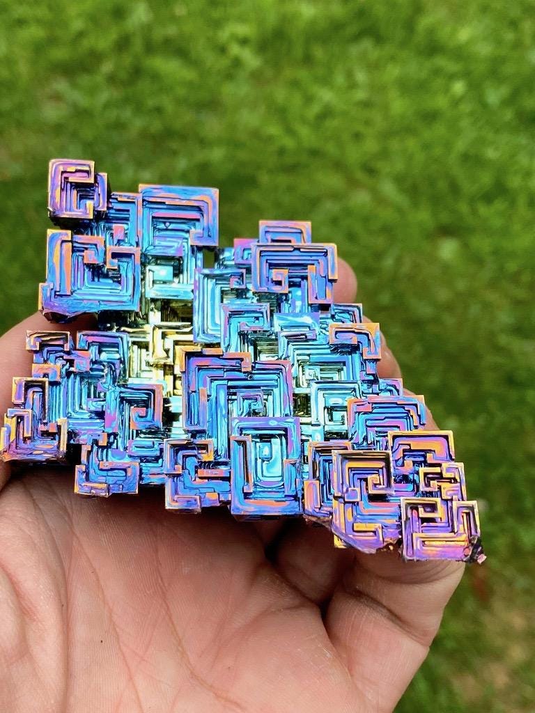 11.8 Ounce / 334 Gram Blue Bismuth Crystal - C32