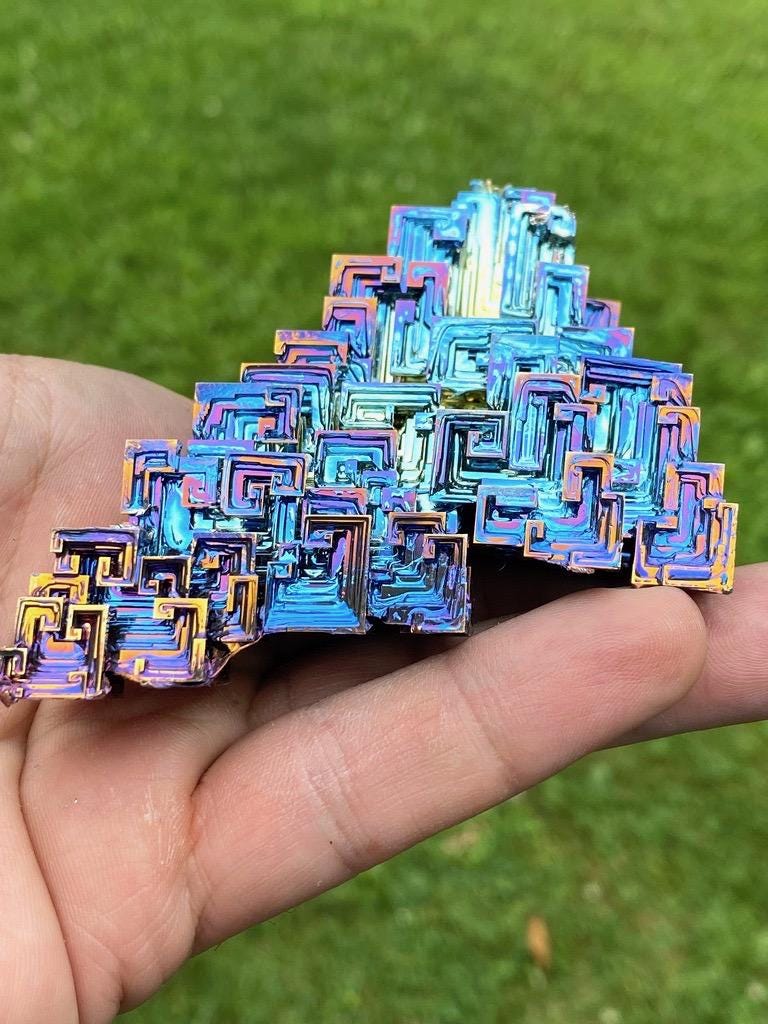 11.8 Ounce / 334 Gram Blue Bismuth Crystal - C32