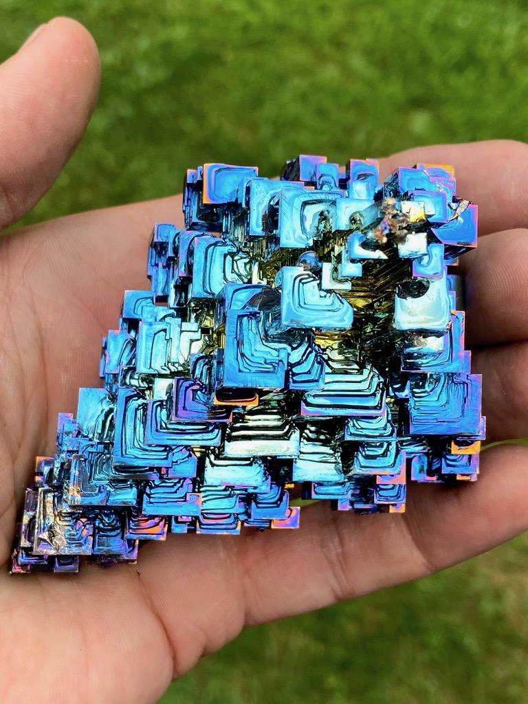 11.8 Ounce / 334 Gram Blue Bismuth Crystal - C32