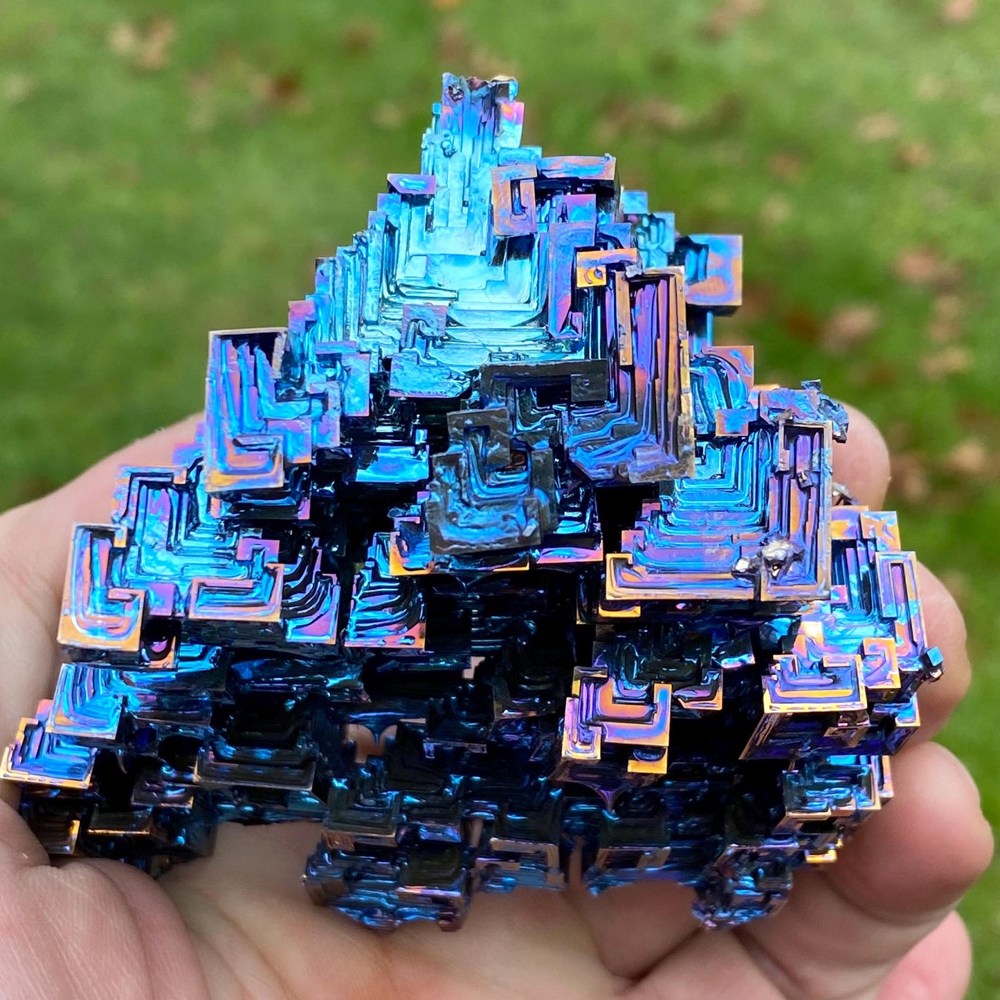 13.9 Ounce / 394 Gram Blue Bismuth Crystal - C36