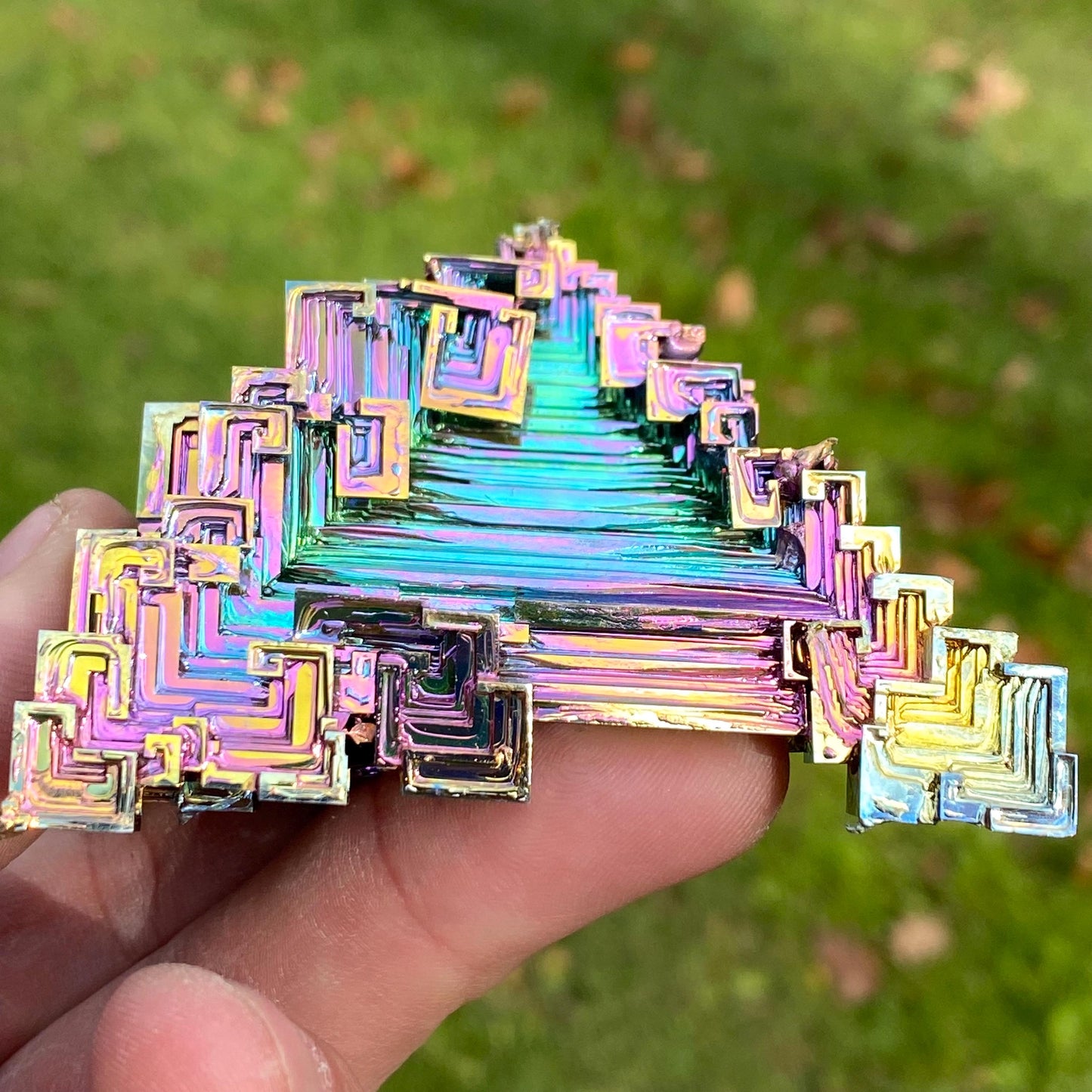 8.9 Ounce / 252 Gram Rainbow Bismuth Crystal - B41