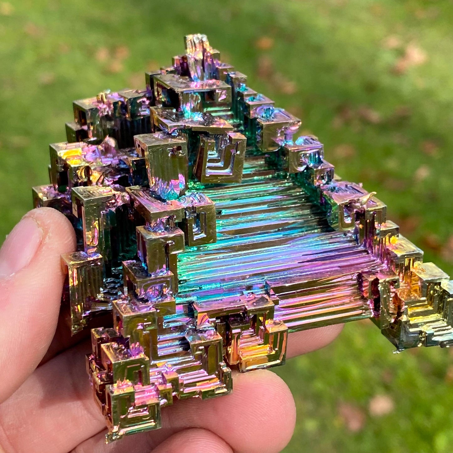 8.9 Ounce / 252 Gram Rainbow Bismuth Crystal - B41