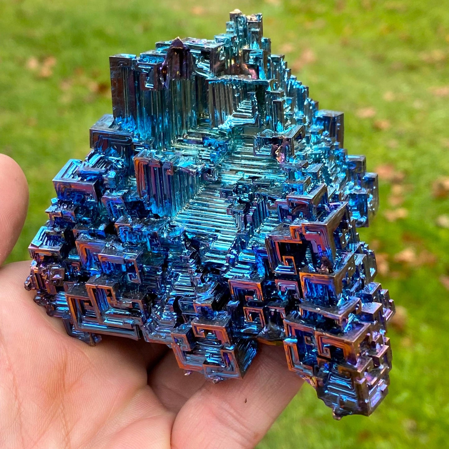 13.9 Ounce / 394 Gram Blue Bismuth Crystal - C36