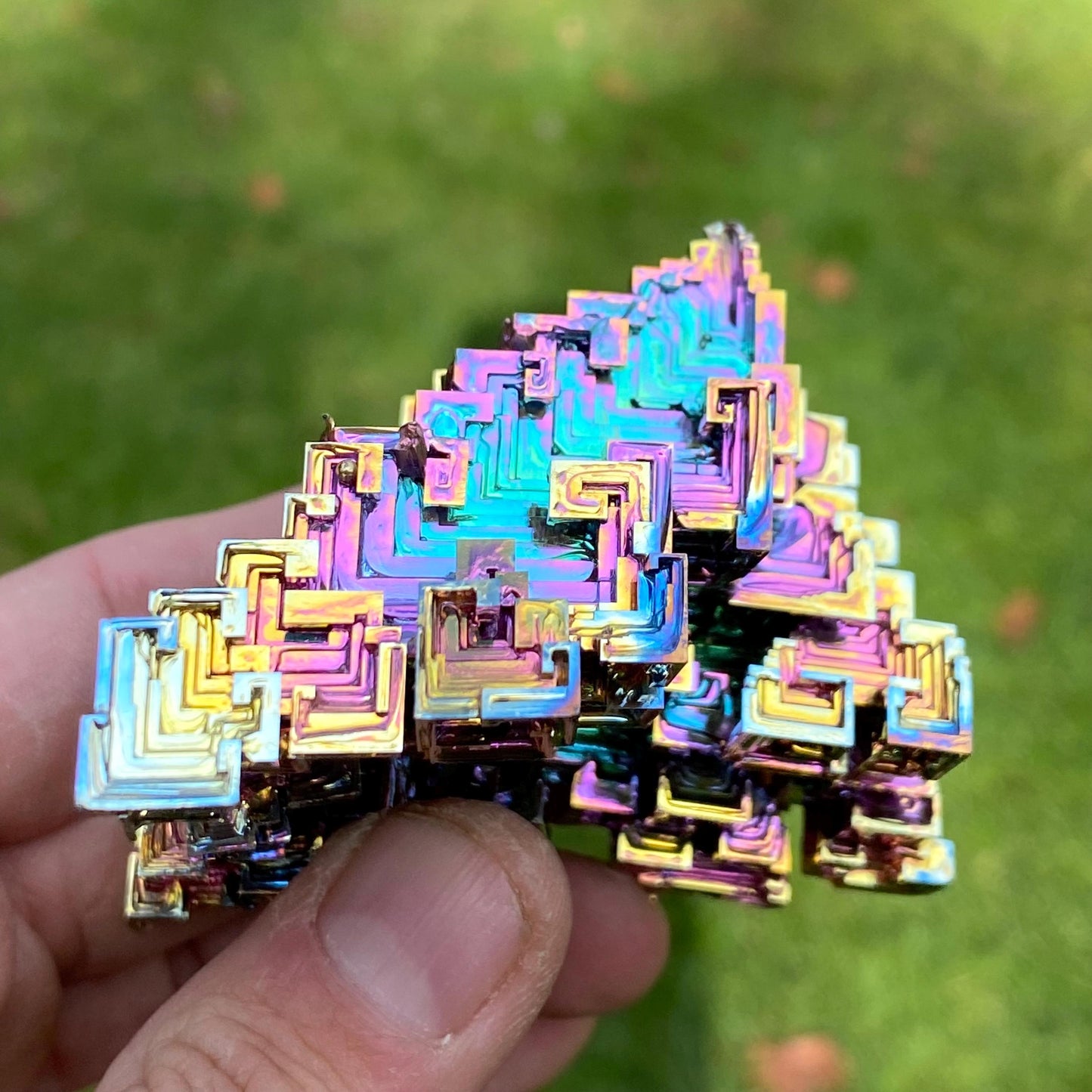 8.9 Ounce / 252 Gram Rainbow Bismuth Crystal - B41