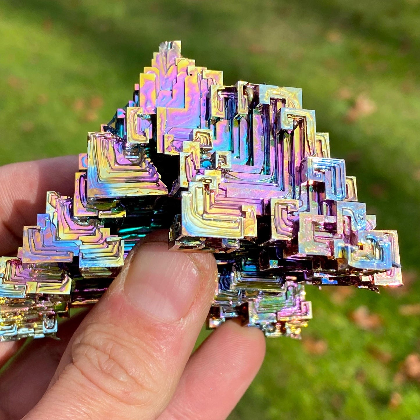 8.9 Ounce / 252 Gram Rainbow Bismuth Crystal - B41