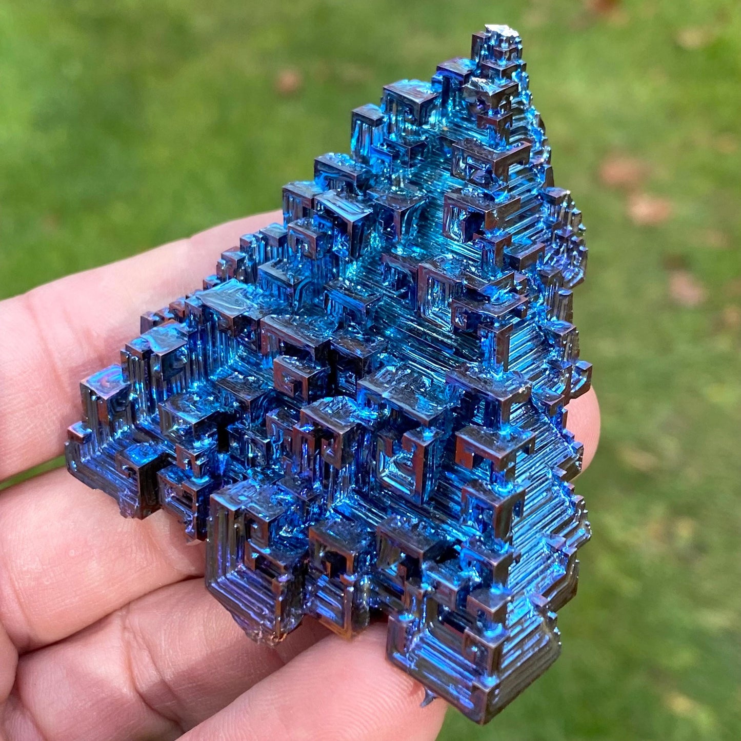 4.6 Ounce / 131 Gram Blue Bismuth Crystal - A36