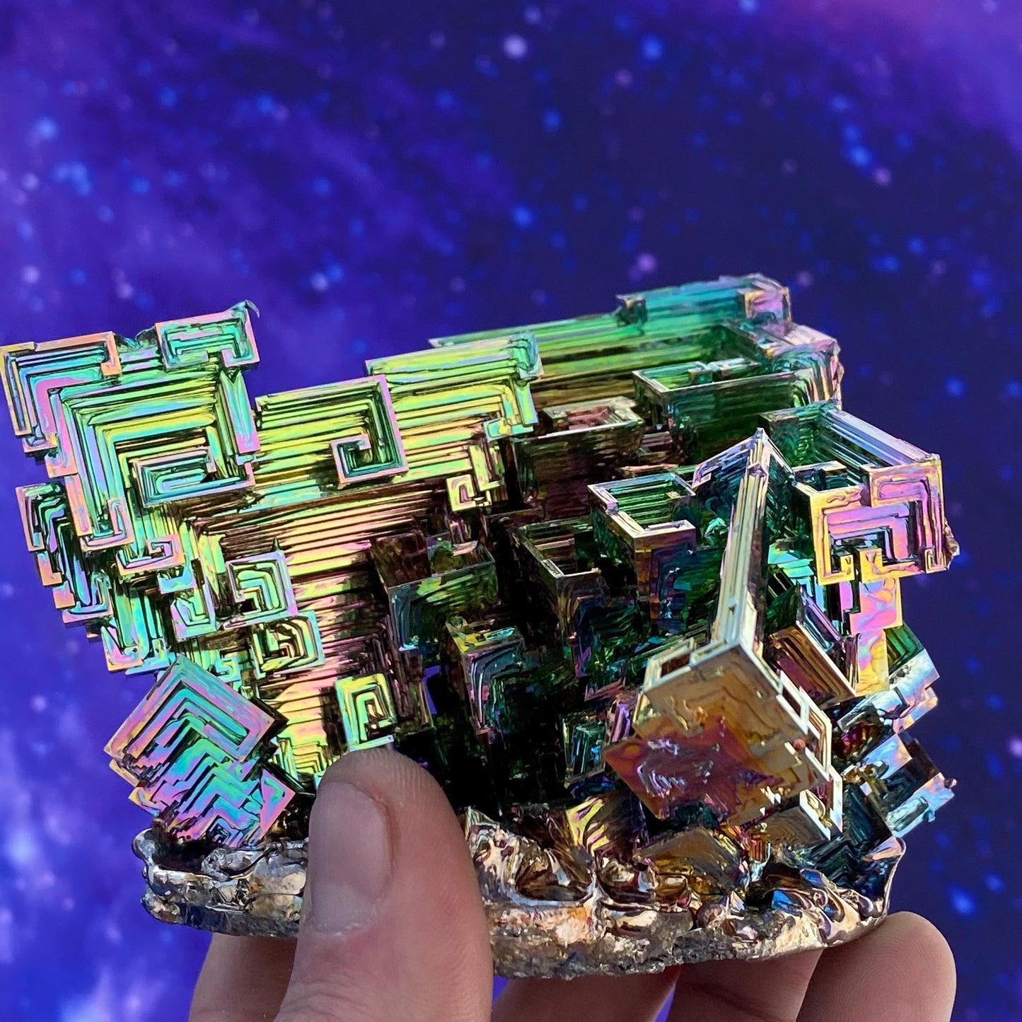 2.1 Pound / 34 Ounce Rainbow Bismuth Crystal - E27