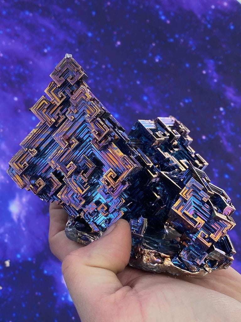 2.8 Pound / 44 Ounce Blue Bismuth Crystal - E26