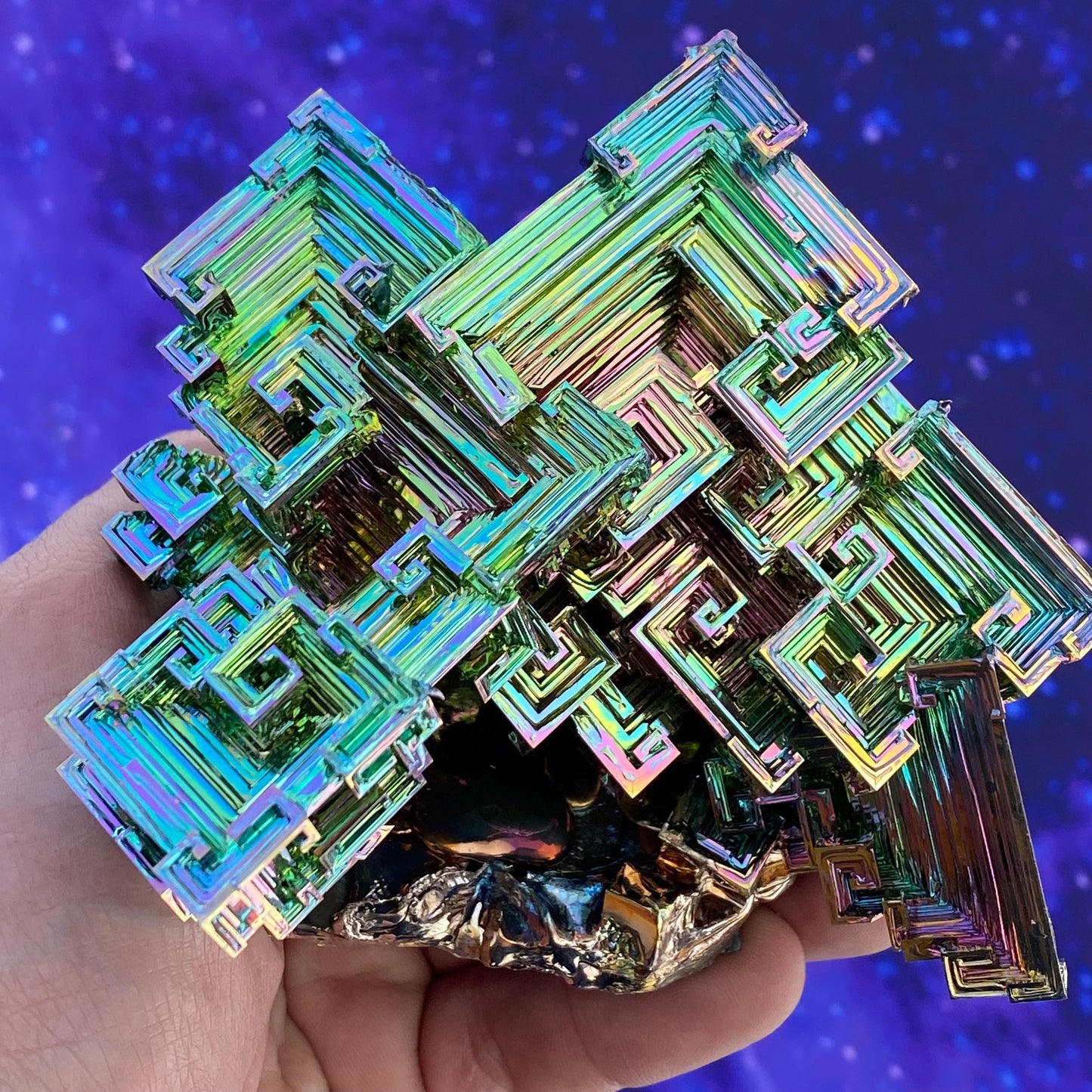 2.1 Pound / 34 Ounce Rainbow Bismuth Crystal - E27