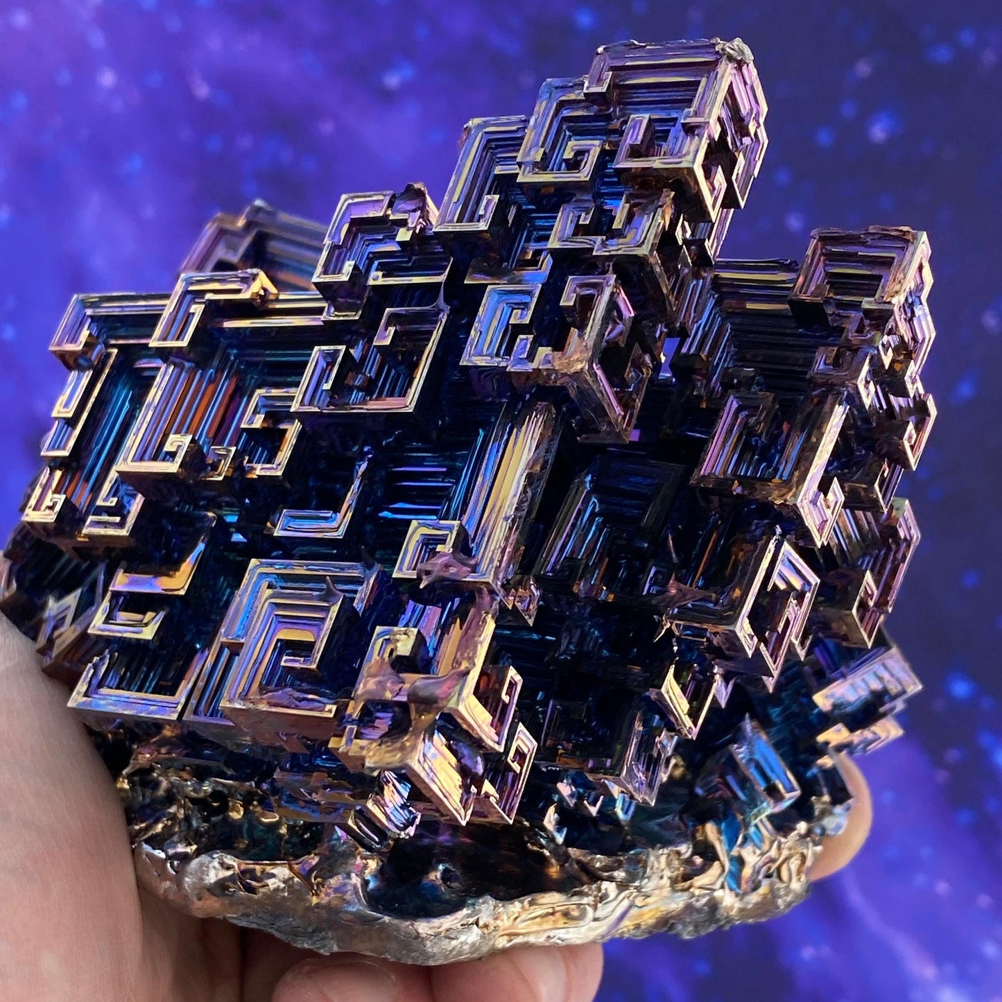 2.8 Pound / 44 Ounce Blue Bismuth Crystal - E26